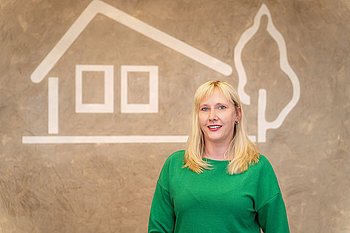 Liane Friedrich - Ihr Ansprechpartner bei Fragen rund um Immobilien, Hausmeisterservice und Snierungen